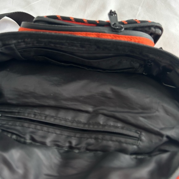 INXX Street Lab fanny pack 🧡 - Picture 7 of 10